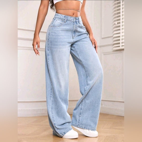SHEIN PETITE Casual Washed Loose Straight-Leg Denim Jeans - Picture 3 of 6